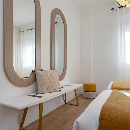 Genteel Martinez Campos Ii Apartment